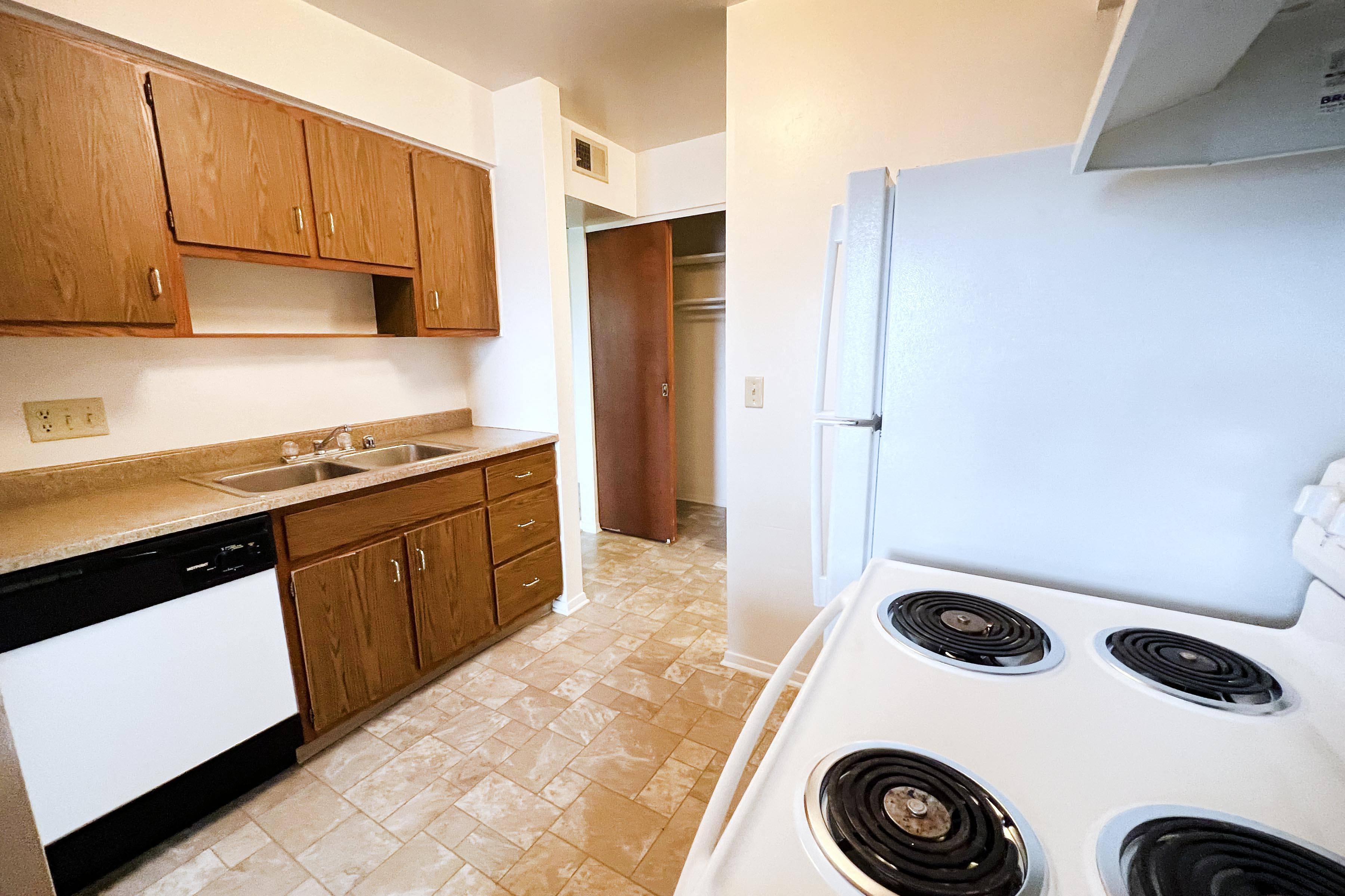 Four Worlds Apartments Image 43