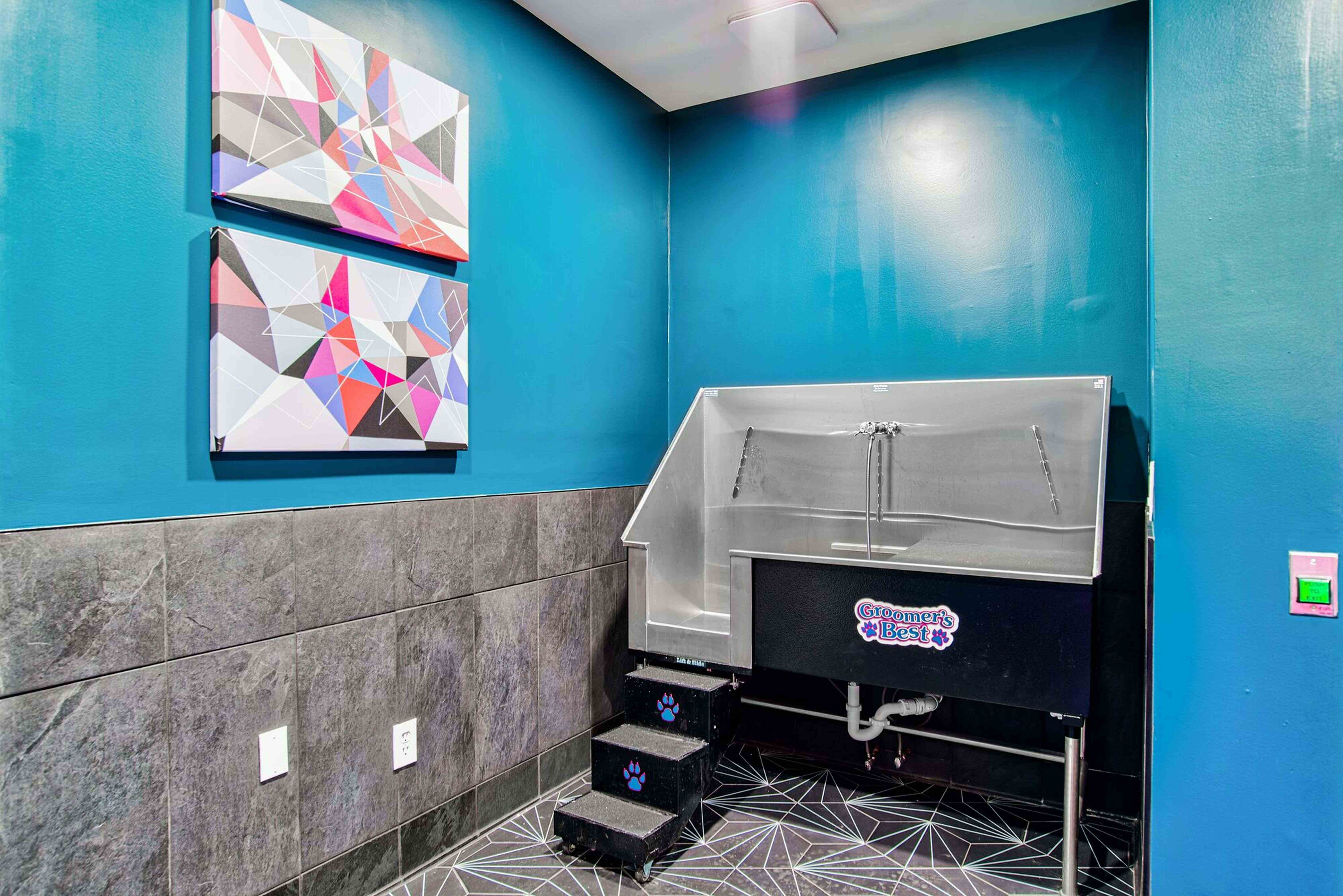 The Lodge on the Chattahoochee Apartments Image 6