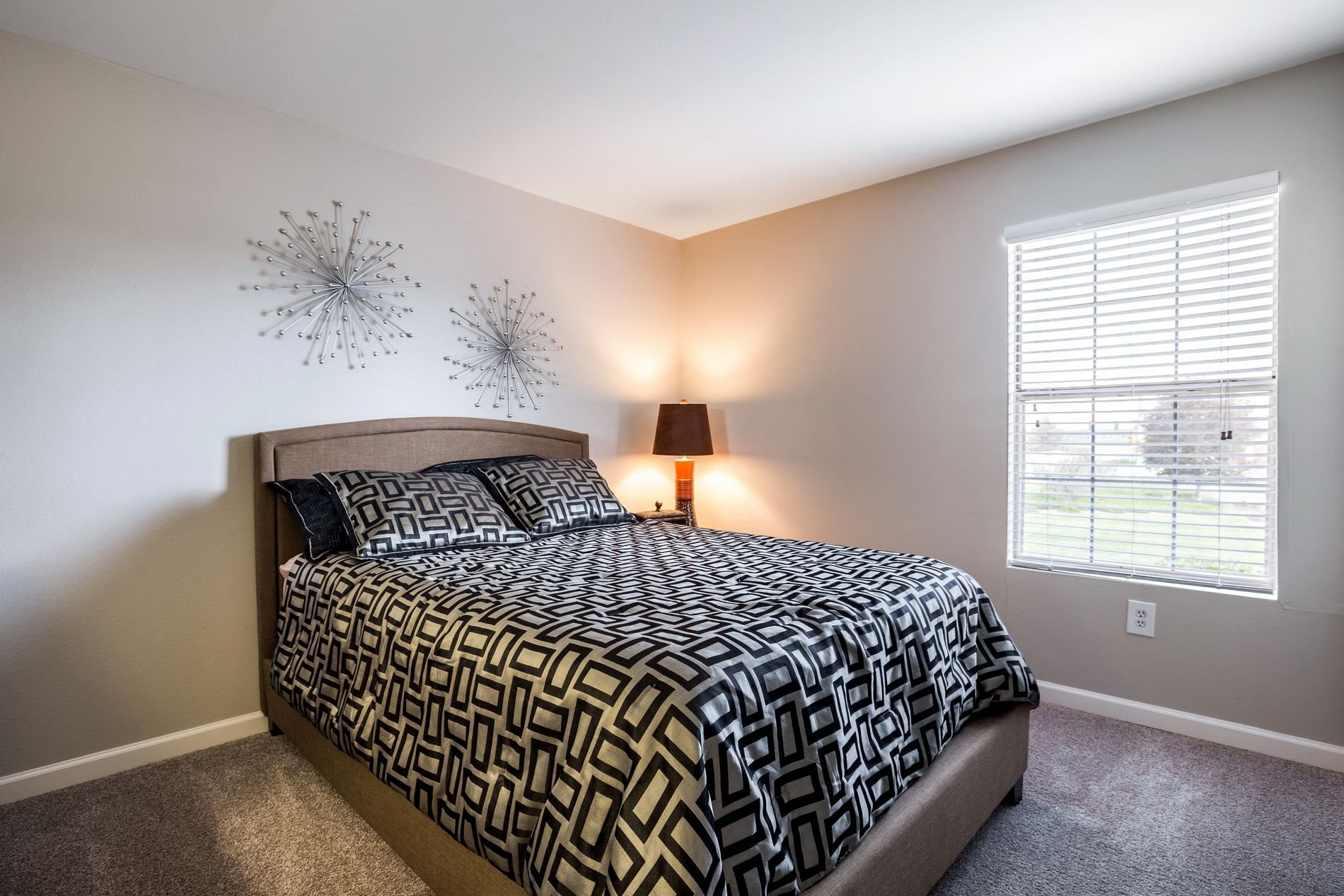 Reflections At Cherry Creek Apartments Image 15