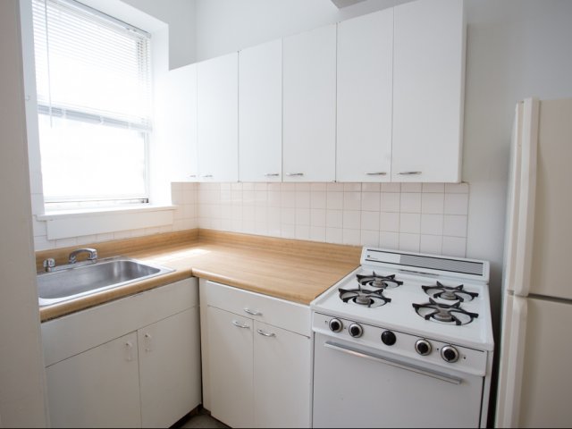 5120 S Hyde Park Boulevard Image 8