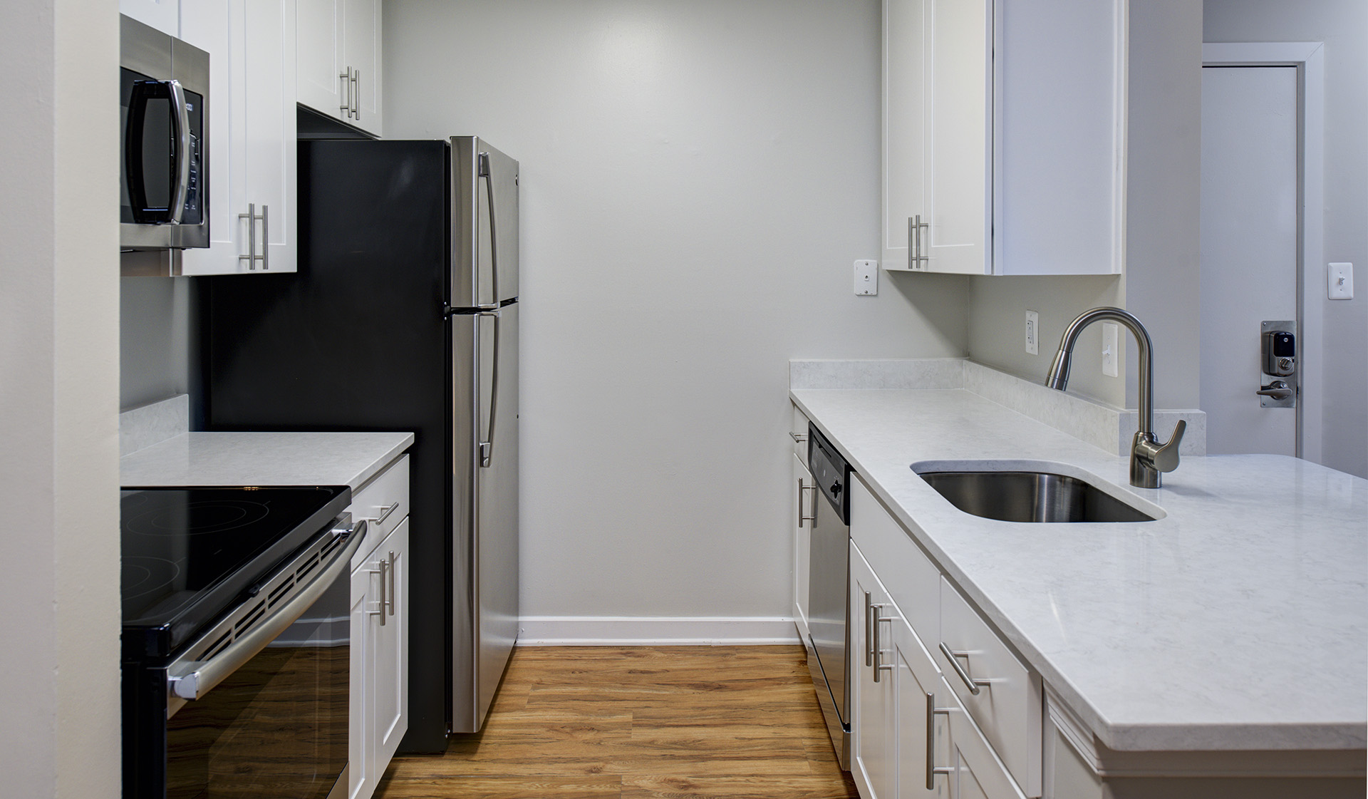 Renovated kitchens with premium finishes are available for upgrade. Ask the leasing team for more details.