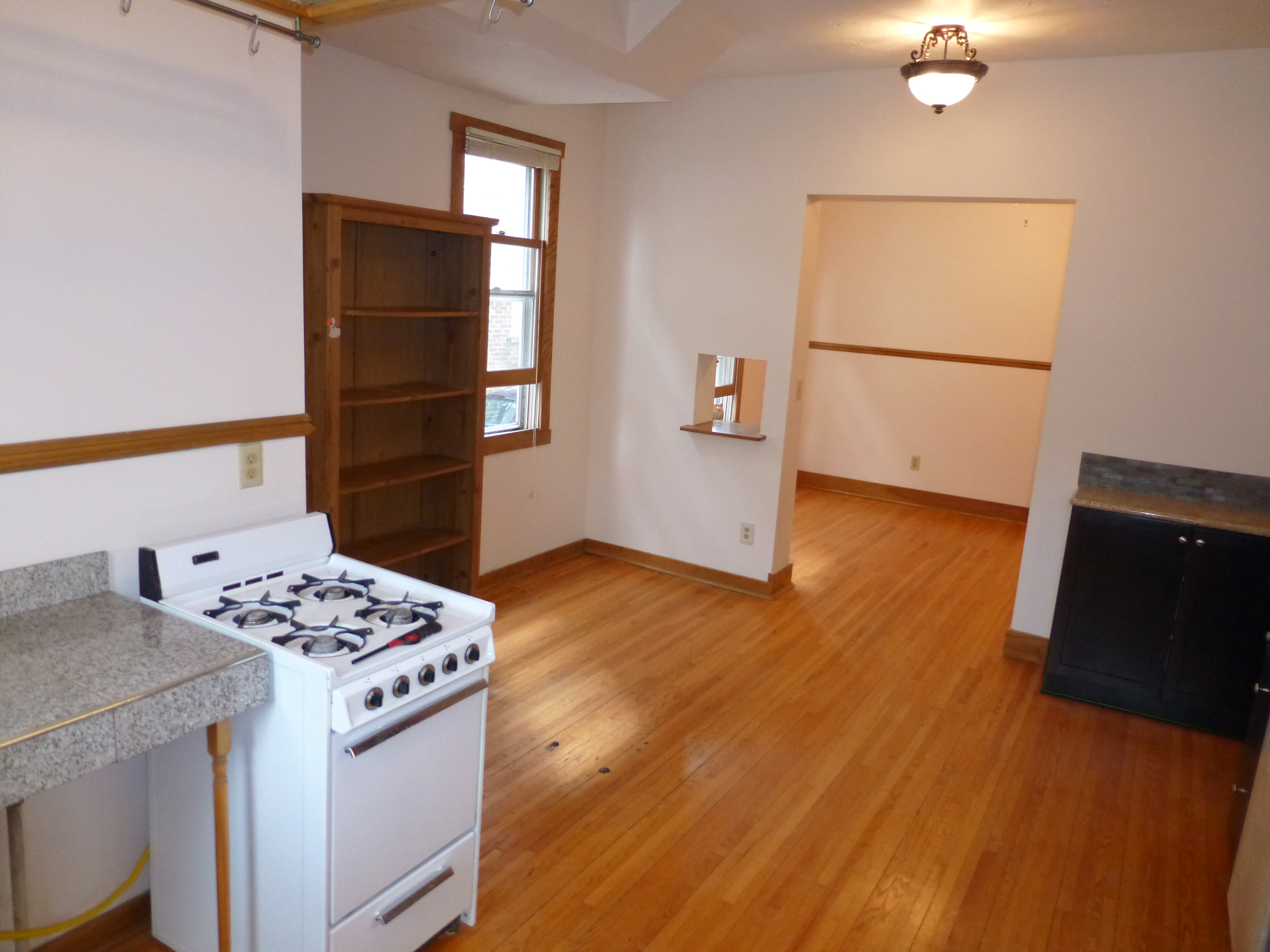 1913 and 1917 Emerson Image 9