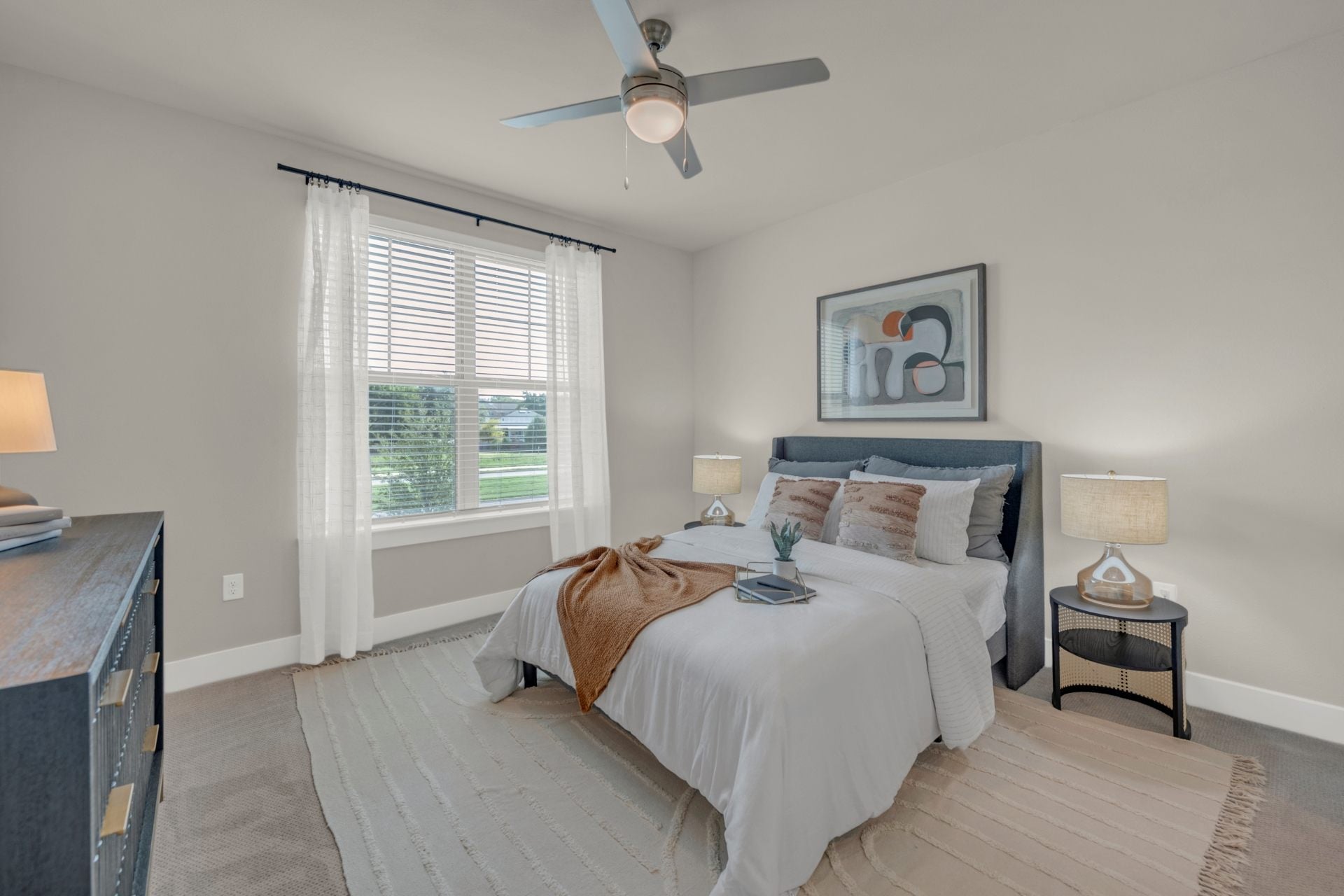 Jolie Pflugerville Image 6