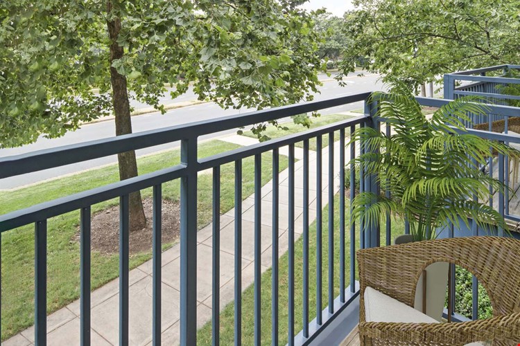 Camden Monument Place Image 7