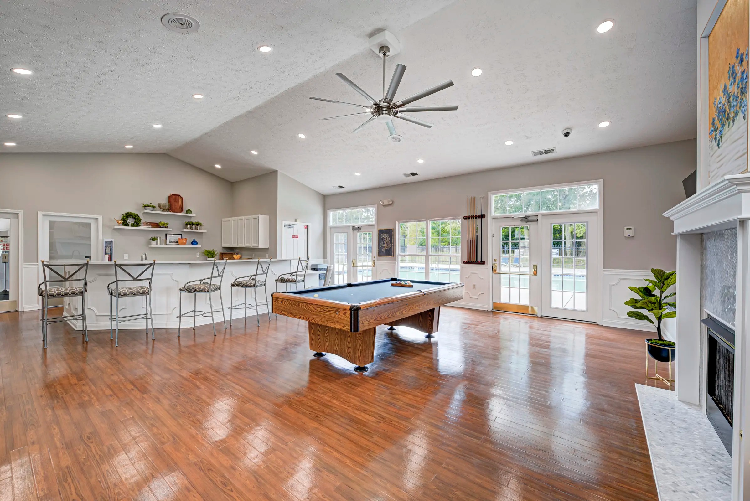 Autumn Chase Image 14