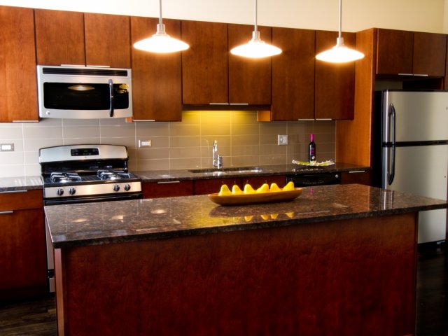 5118 S Greenwood Avenue Image 2