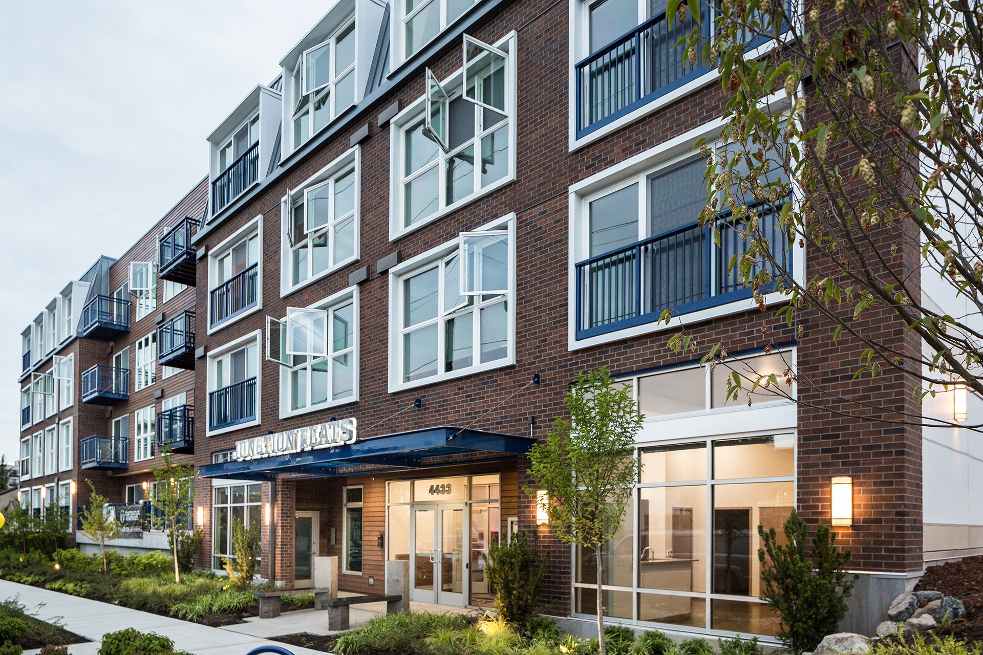 Junction Flats and Landing Image 15