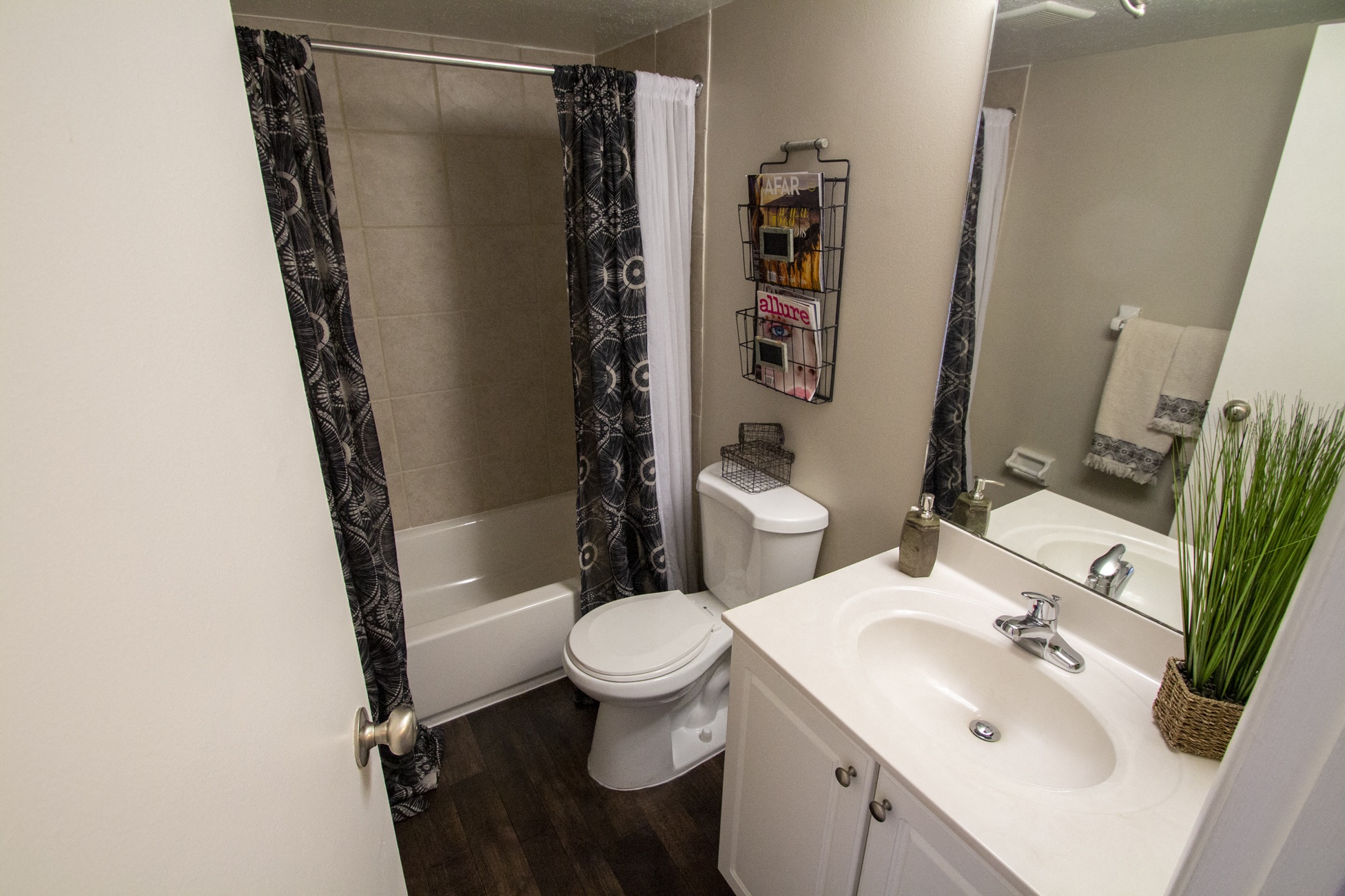 Deer Hill Image 56