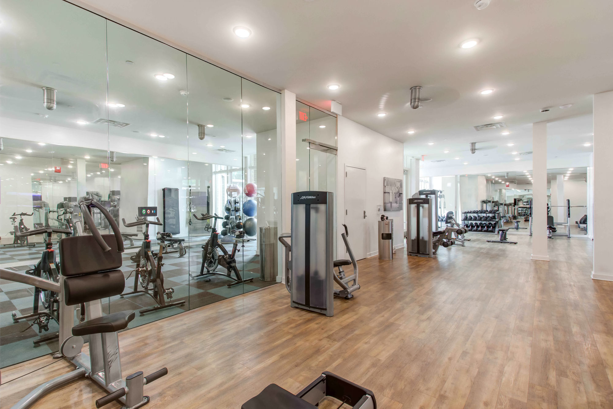 IMT 8 South Image 21