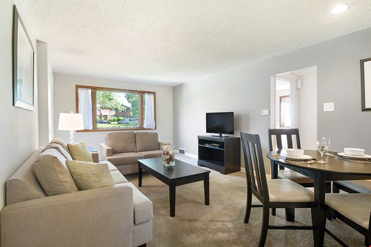 Drexelbrook Apartment Community Image 6