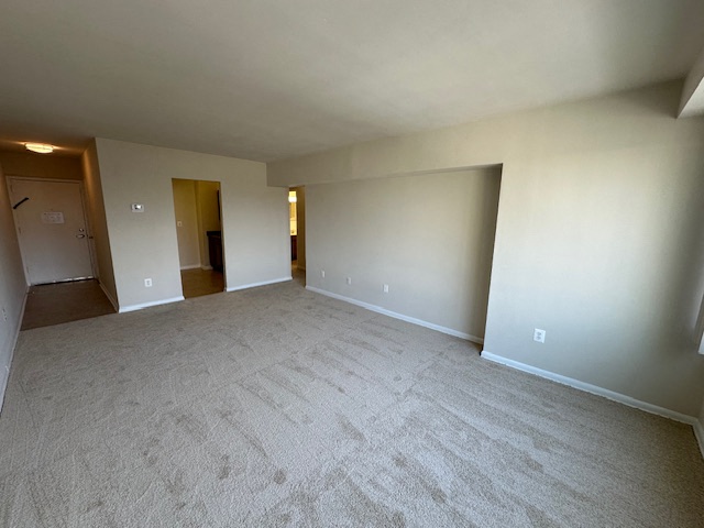 Silver Spring Towers Image 145