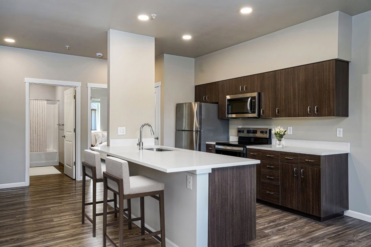 Spacious Modern Kitchens