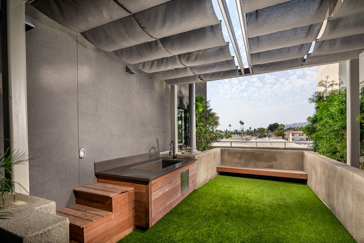 The Ovelo Hollywood Image 25