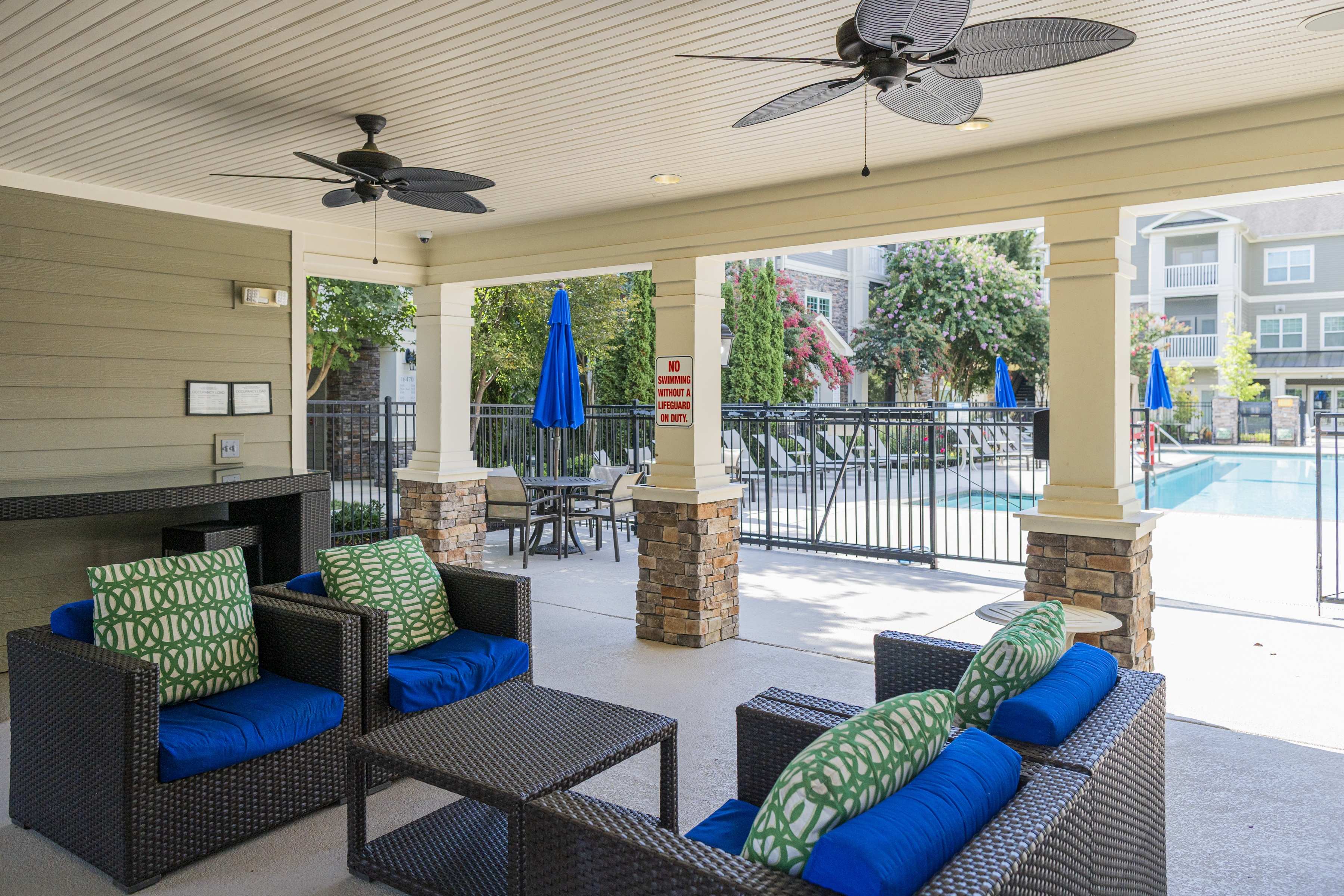 Oasis at Montclair Image 29