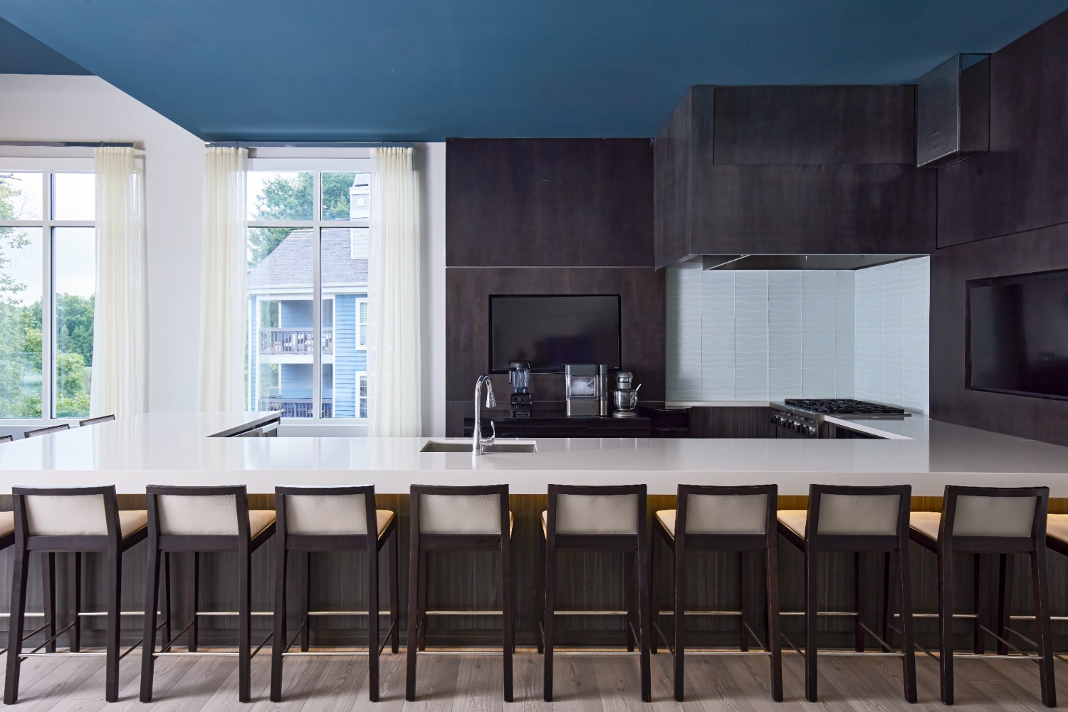 Lakeside Apartments Image 86