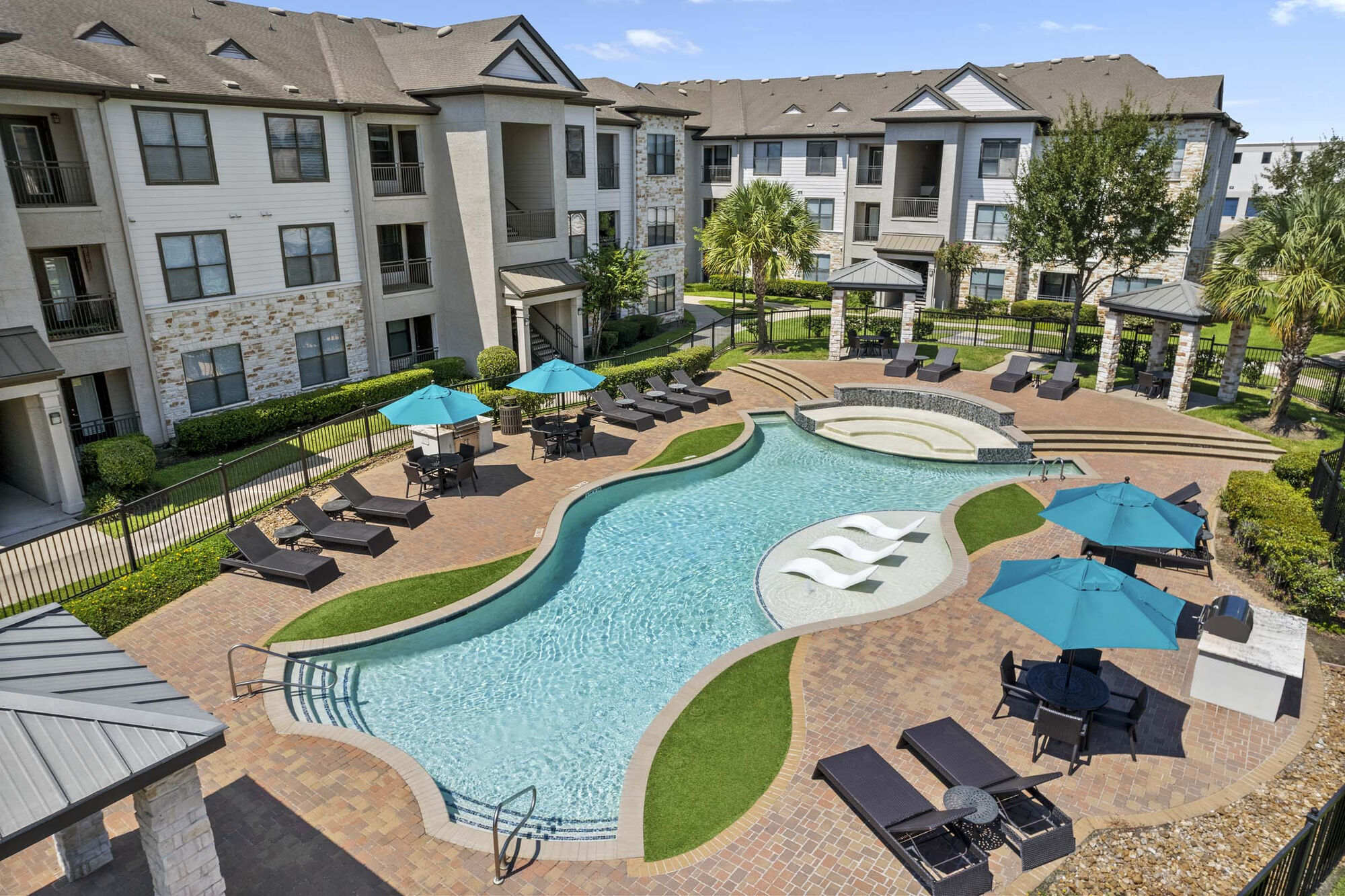 Camden Yorktown Image 40