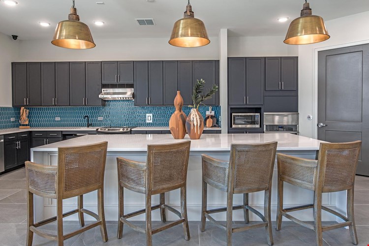 Luxe at Las Colinas Image 6