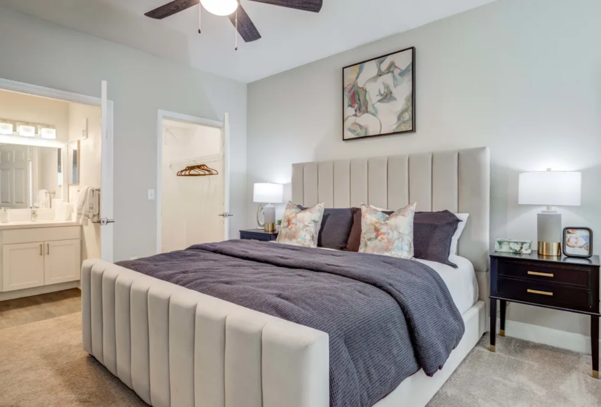 Signature Point Apartment Homes Image 16