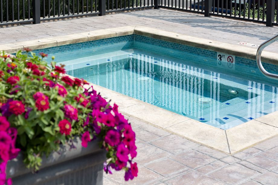 Camden Belleview Station Image 14