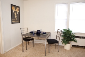Van Aken Court Image 3