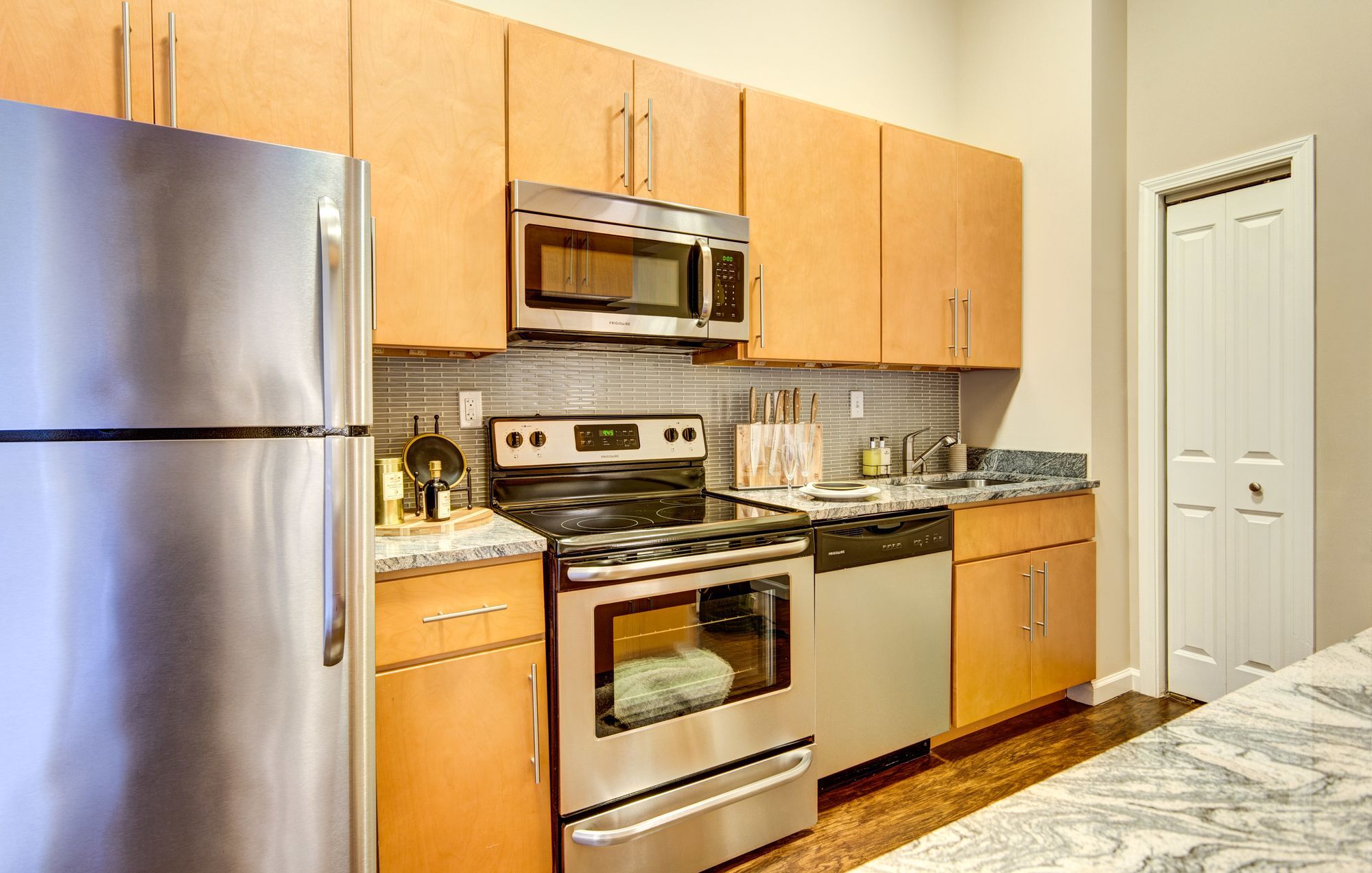 Metro On Granby Apartments Image 27