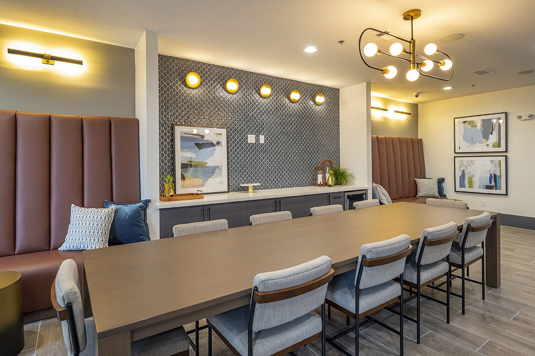 33ThirtyThree Image 35