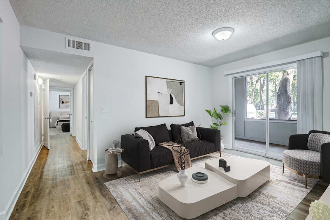 Chelsea Apartments Image 5