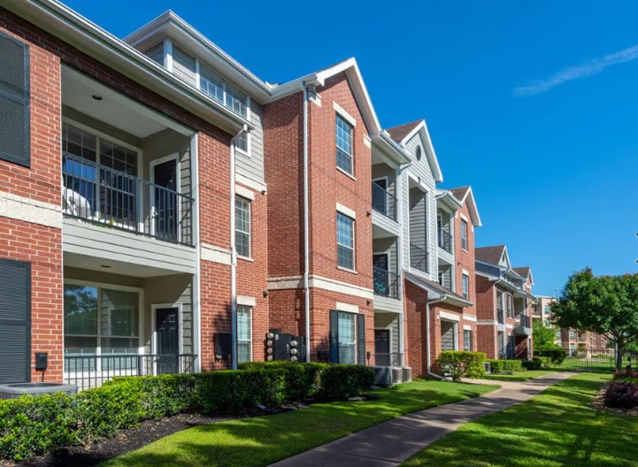 Lakes at Cinco Ranch Image 1