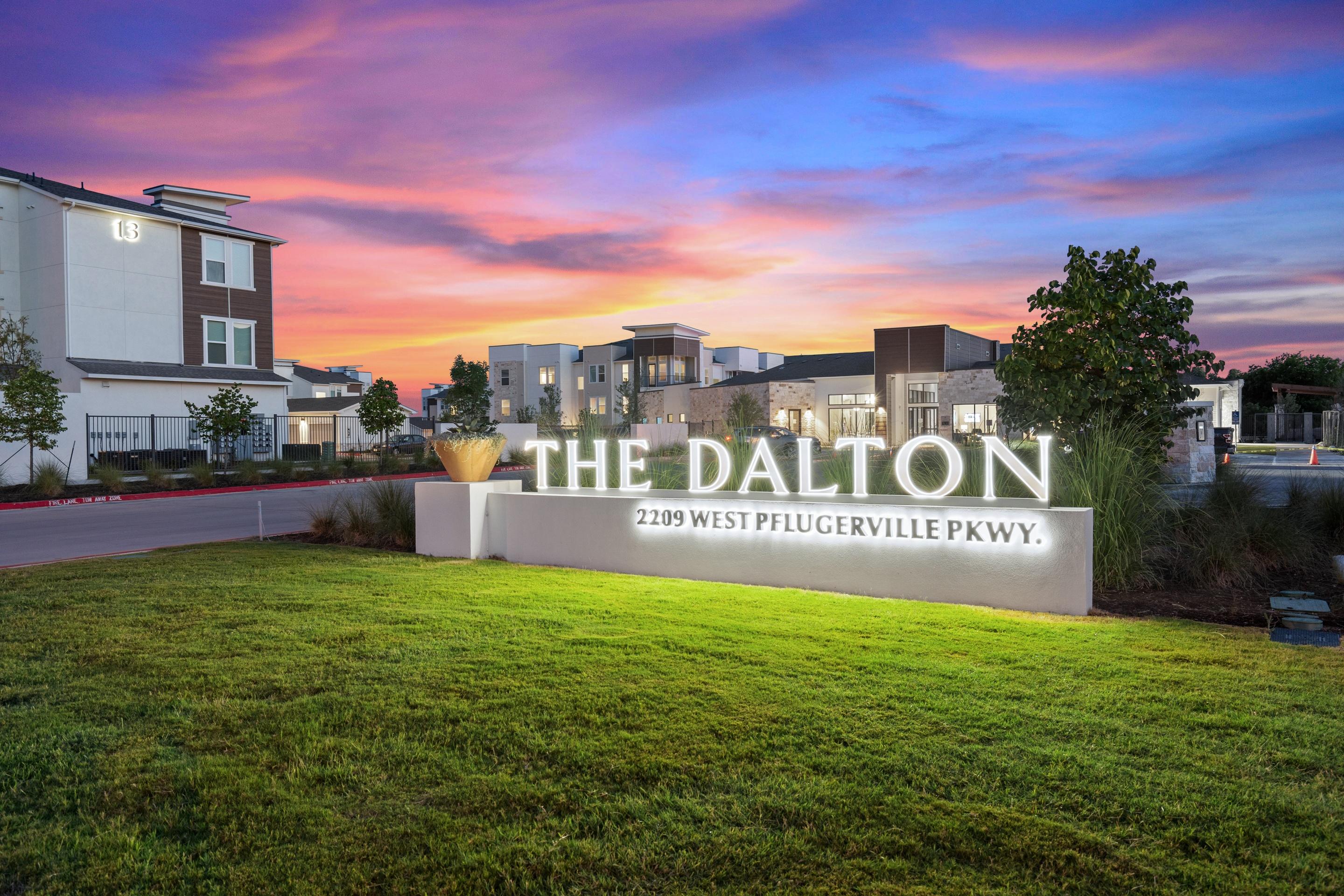 Dalton Austin Residences Image 15