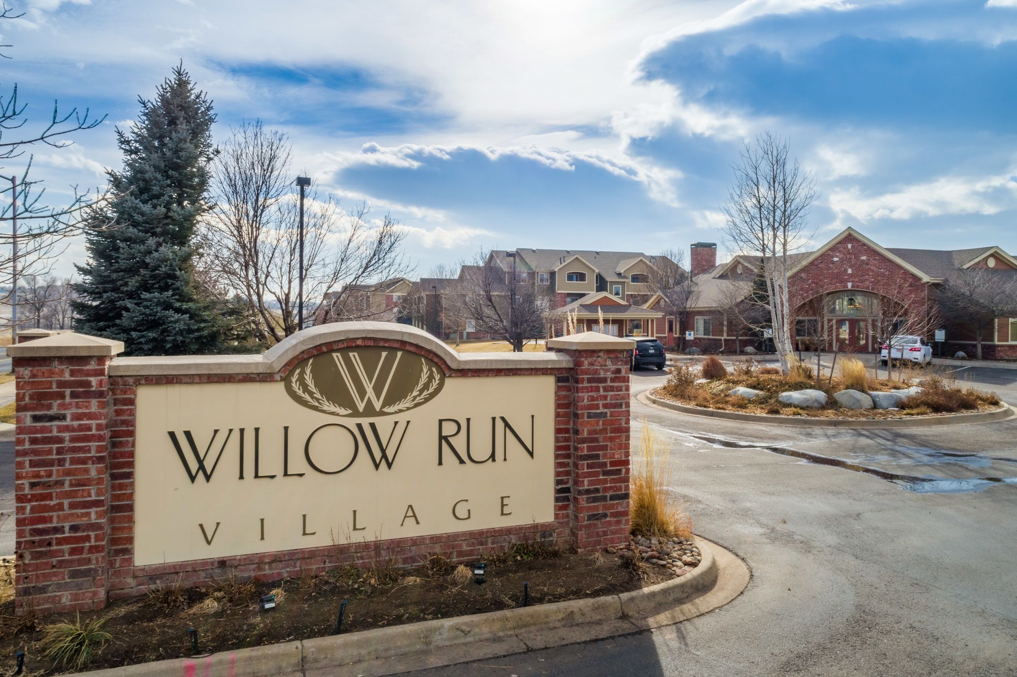 Willow Run Village Apartments Image 1