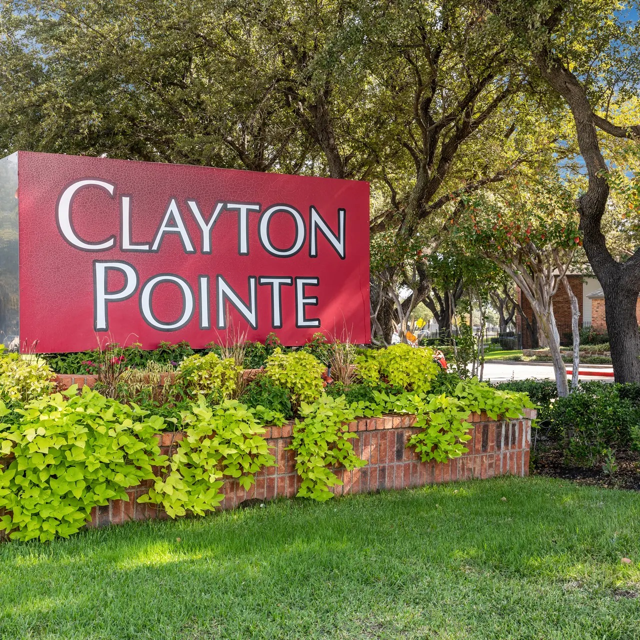 Clayton Pointe Image 1