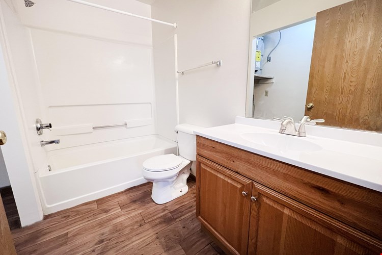 Wyndemere Apartments Image 67