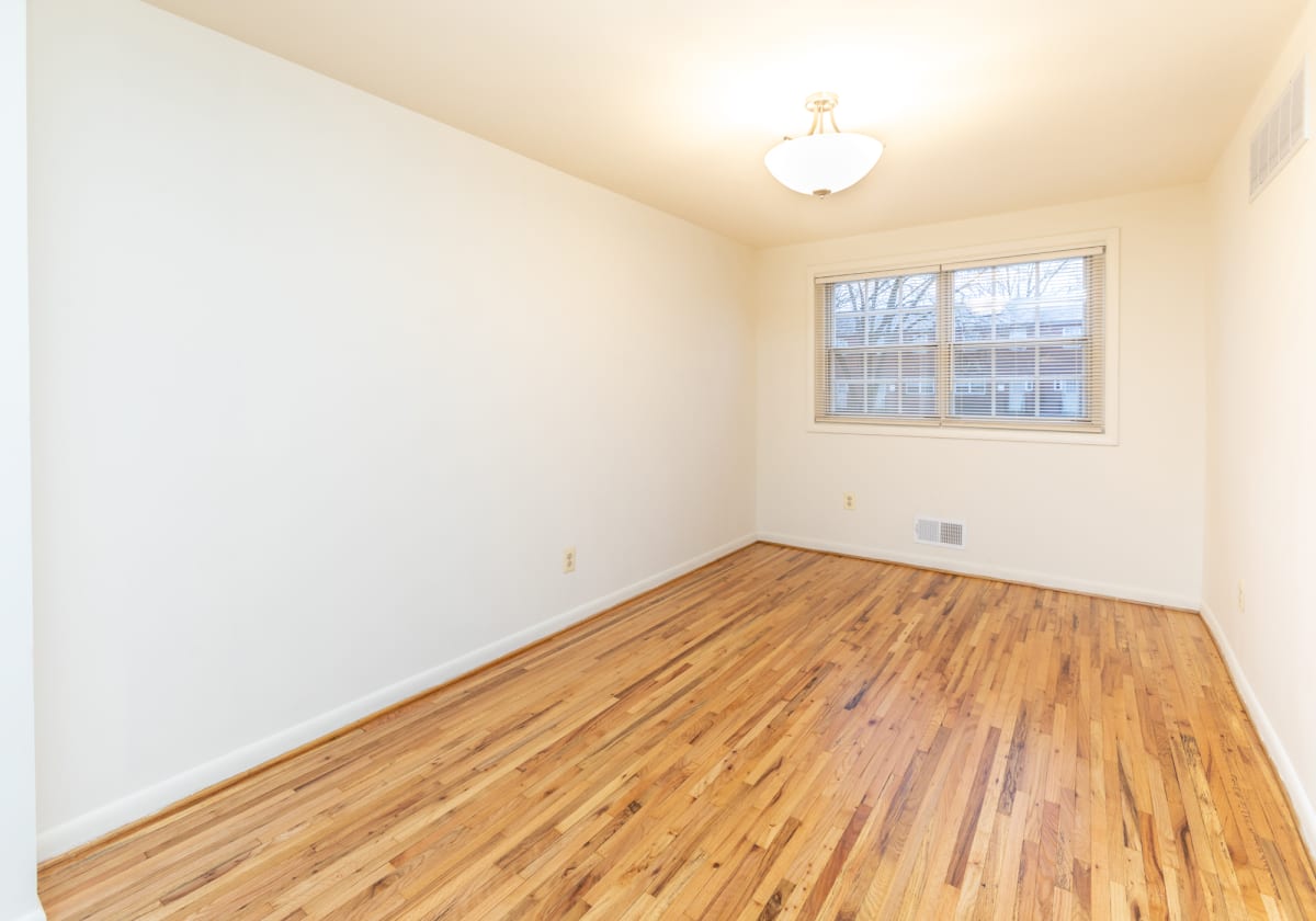 Foxridge Townhomes Image 7