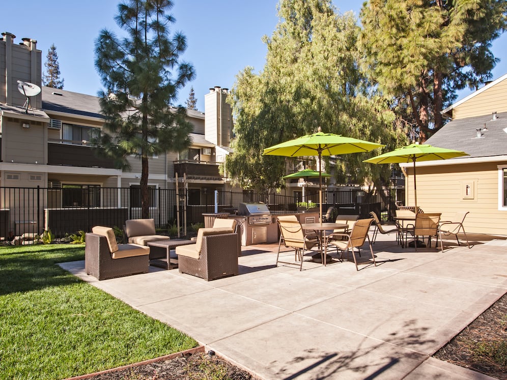 Outdoor Lounge