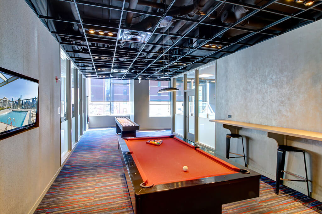 Eight O Five Image 37