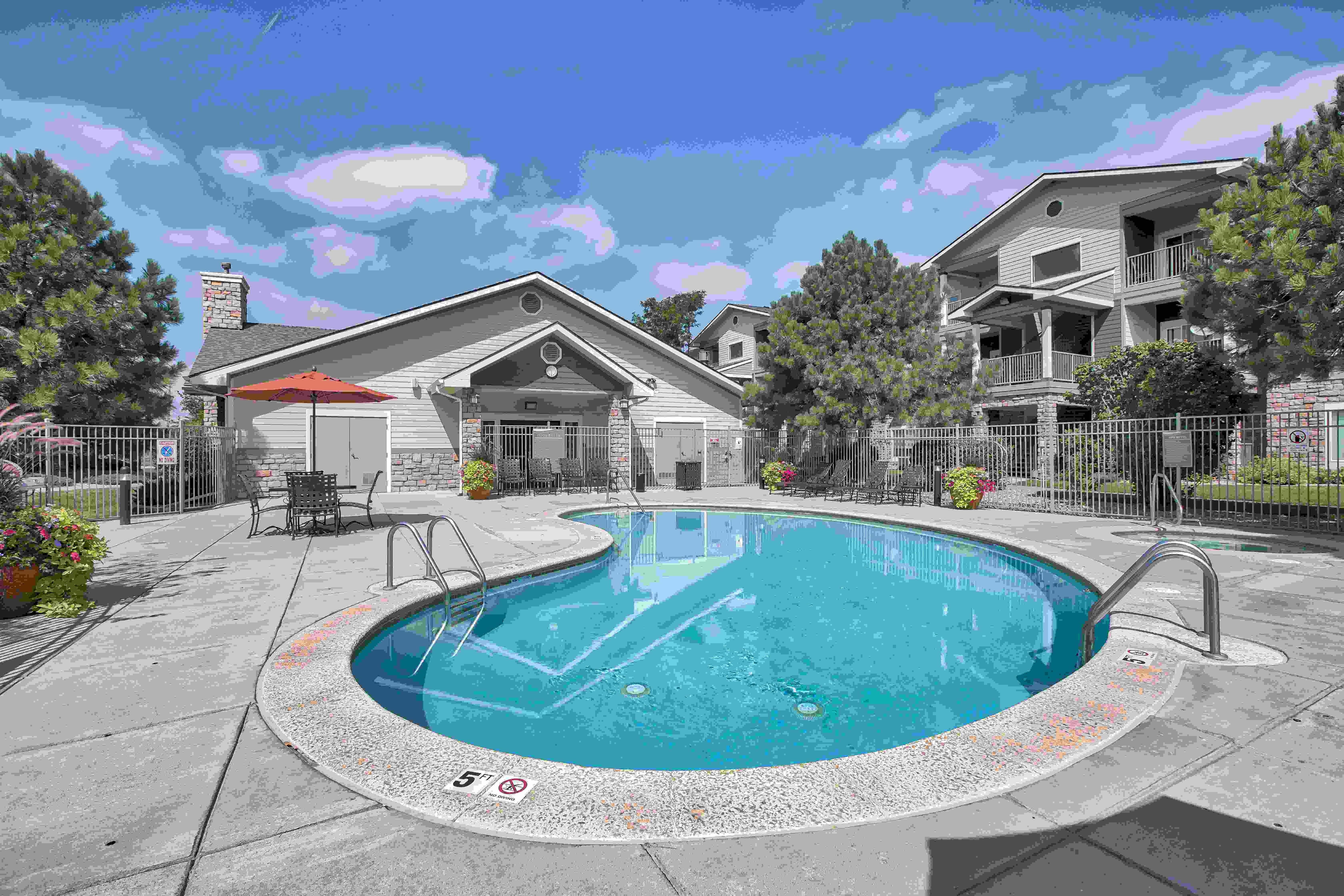 Platte View Landing Apartments Image 4