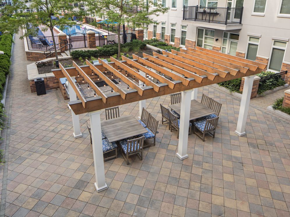 Courtyard with Grilling and Picnic Area