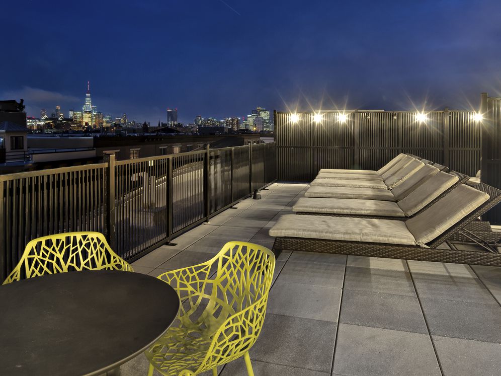 Roof Deck