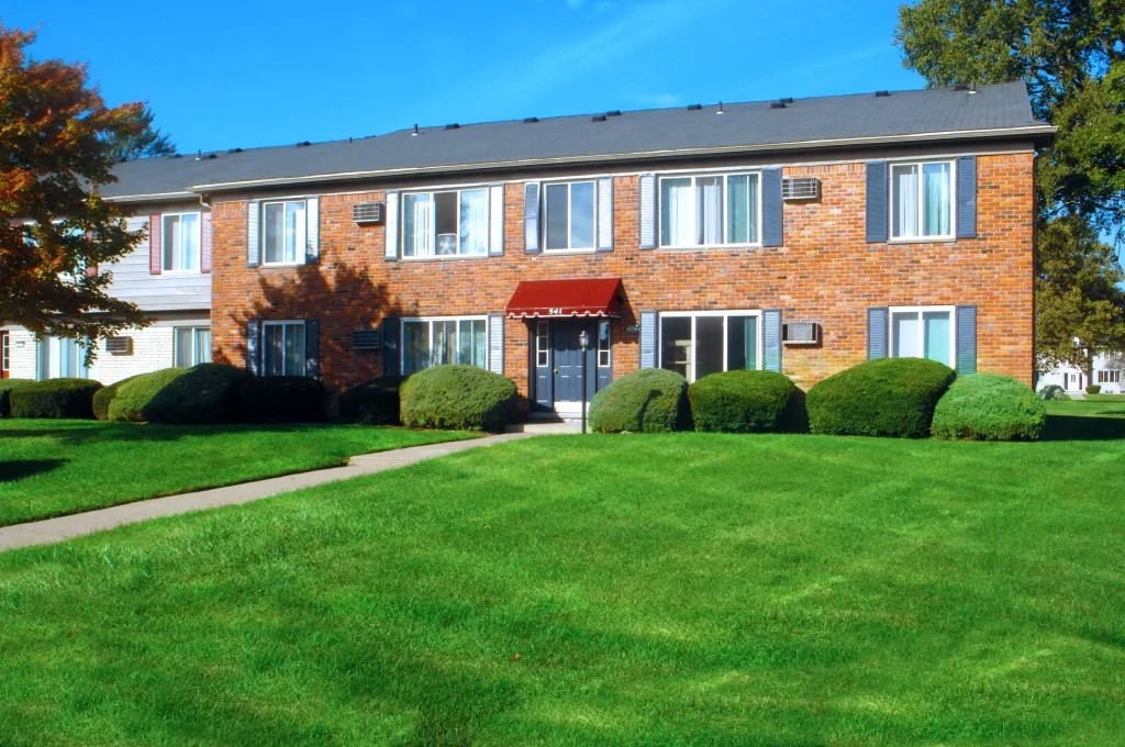 Chatsford Village Image 1