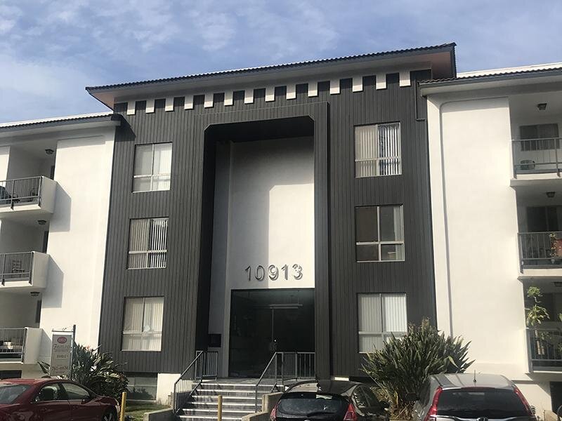 Studio City Hills Image 1