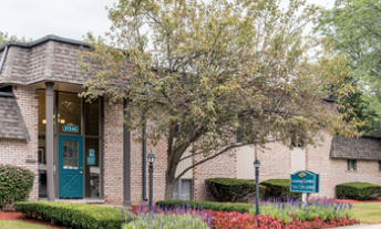 Orchards of Newburgh Image 1