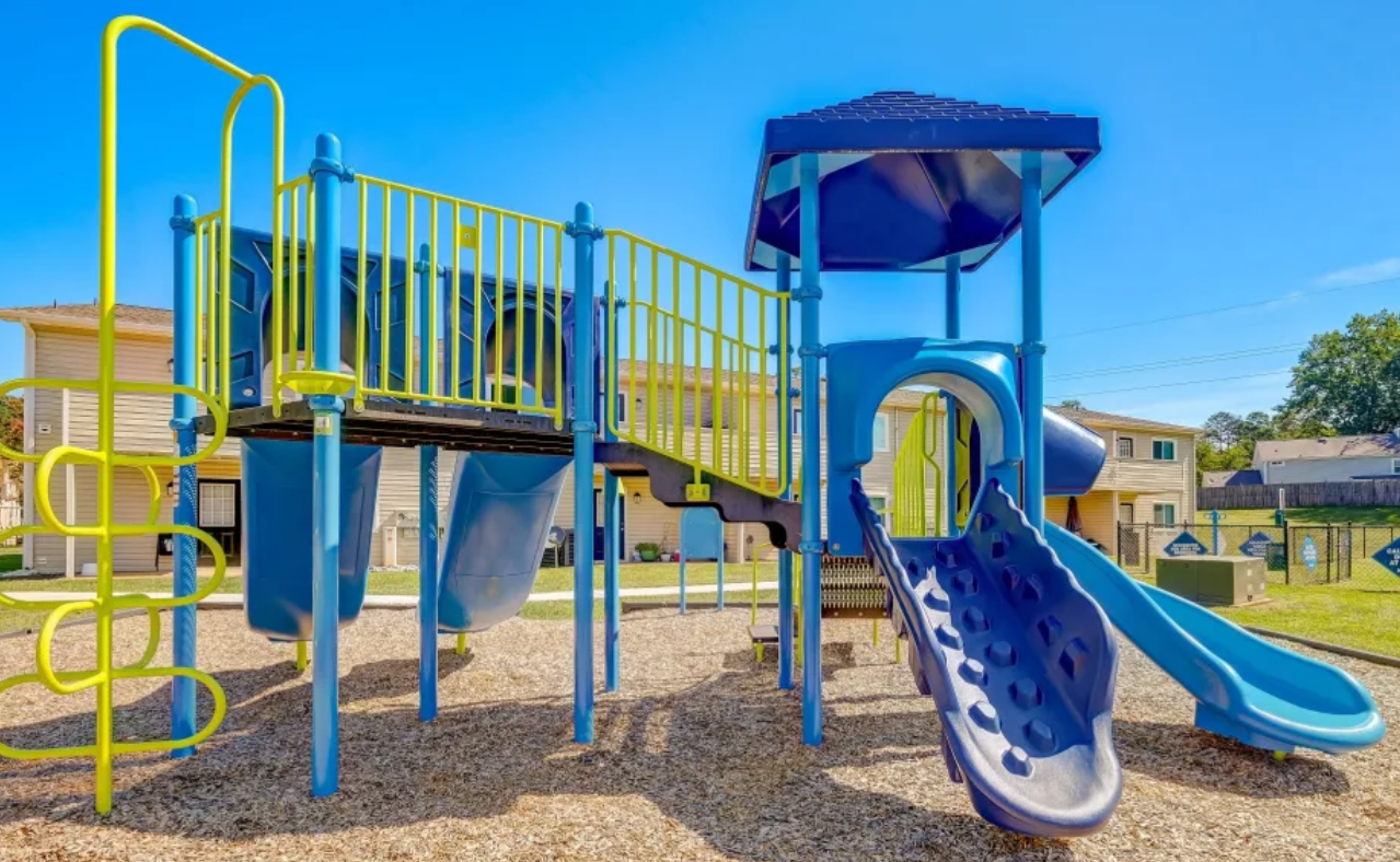 Huntersville Apartment Homes Image 2