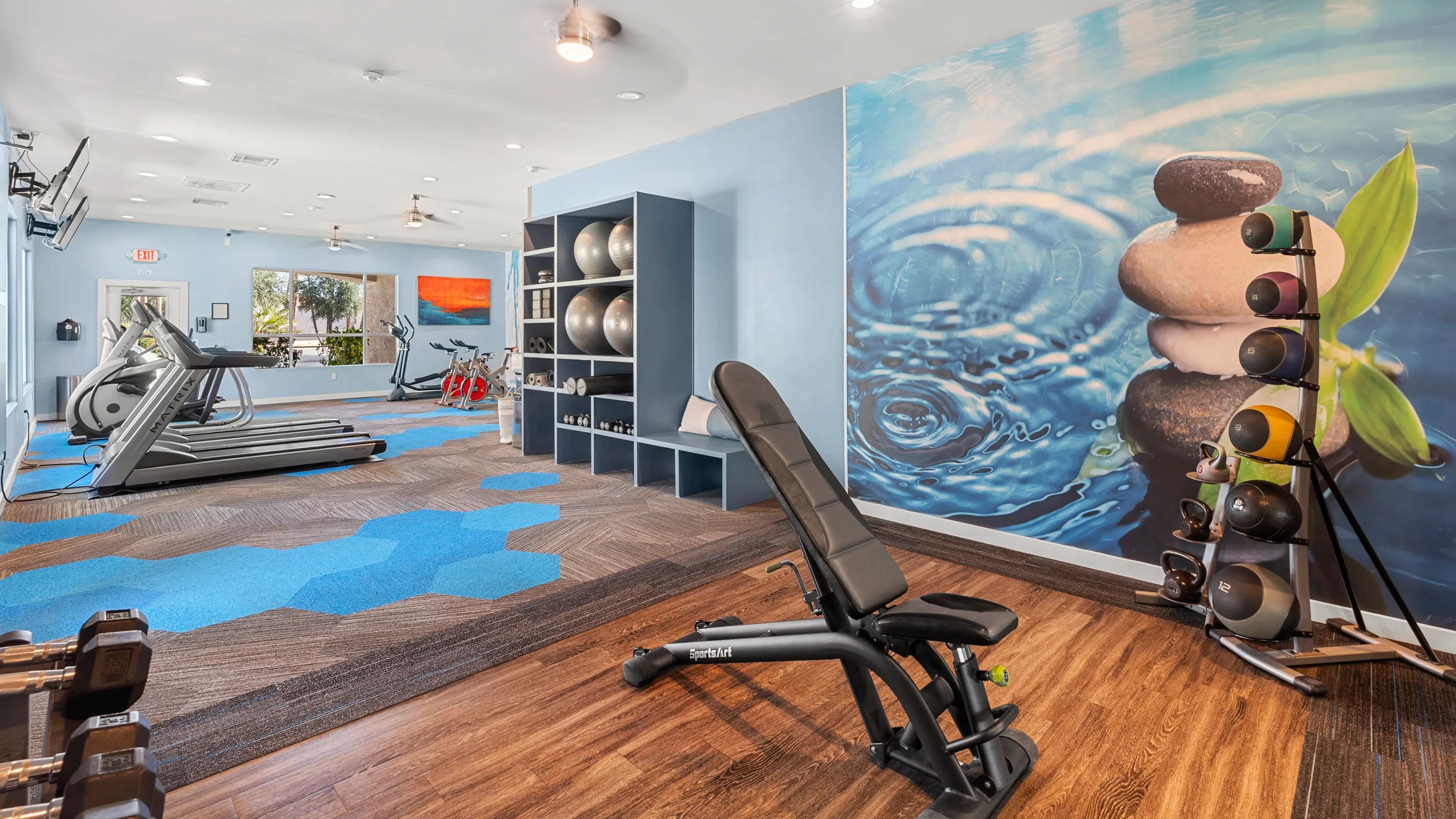 Build strength and stamina with our weight training equipment. 