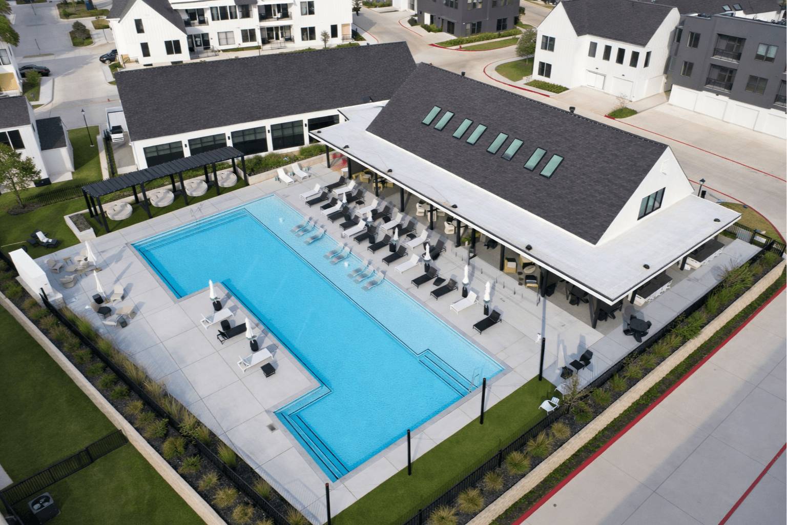 The Sylvan in the Woodlands Image 17