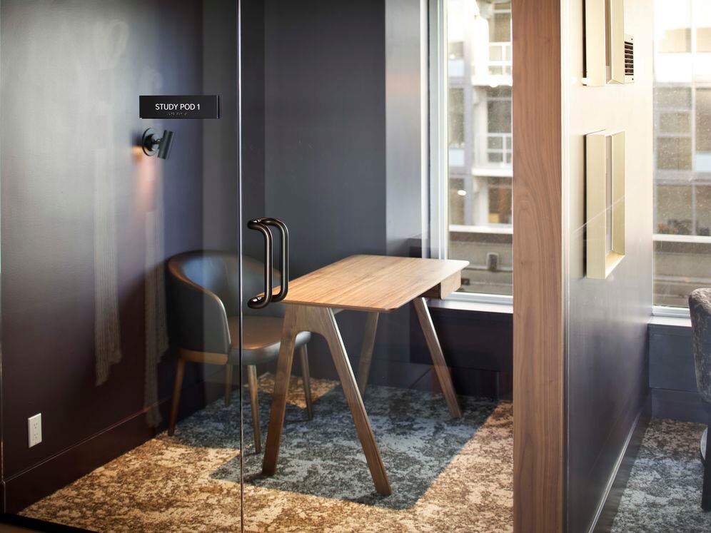 Resident lounge with study pods