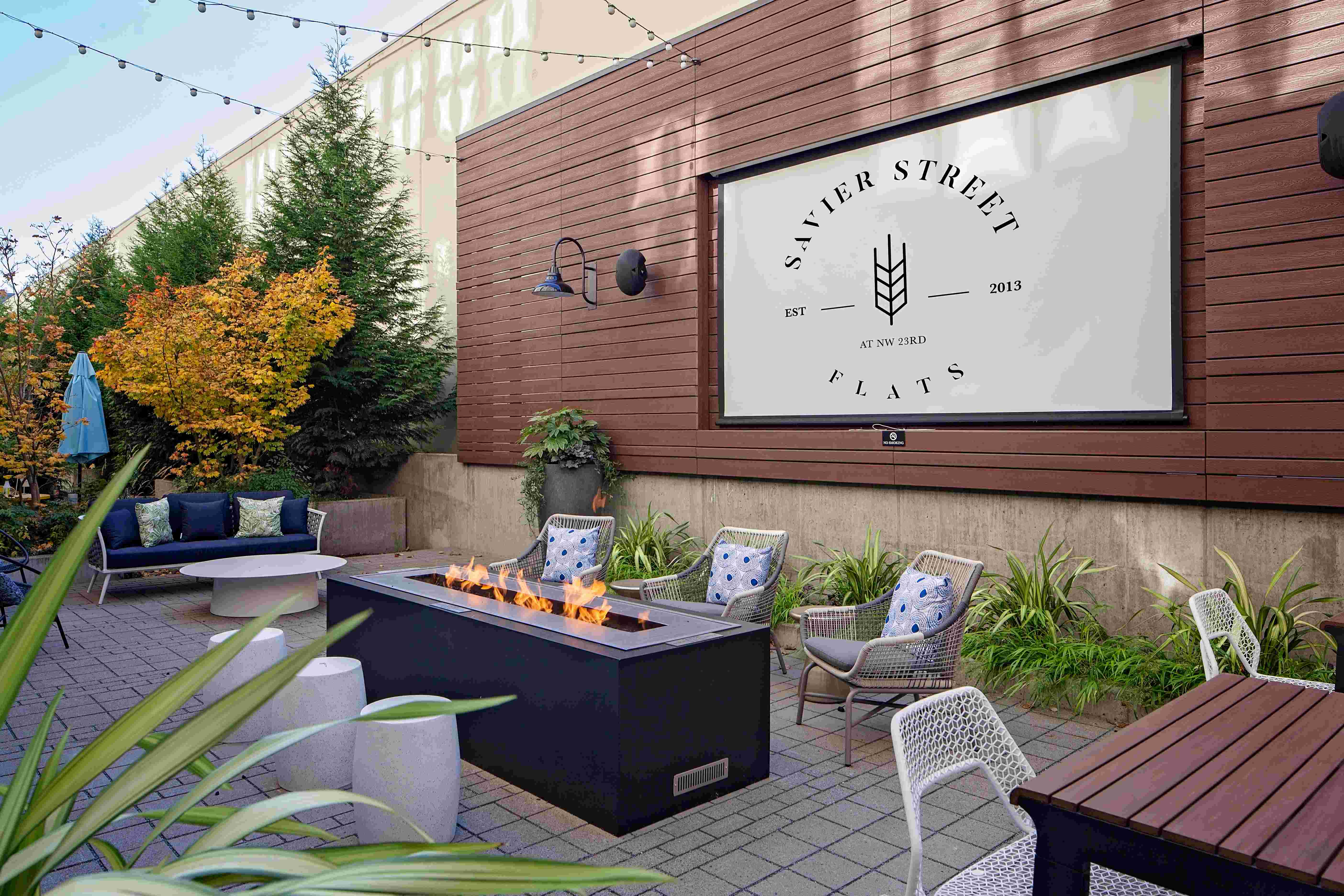 Outdoor Courtyard w/ Firepit & BBQ Grilling Station