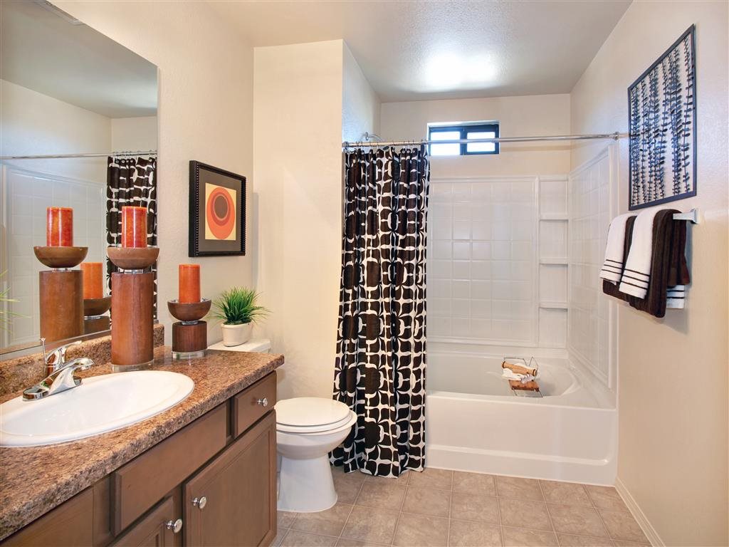 Everett Apartment Homes Image 14