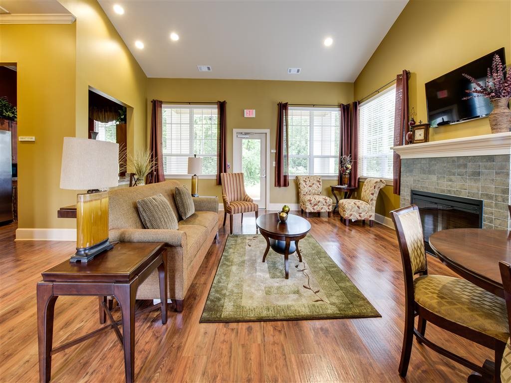 Winslow Pointe Image 3