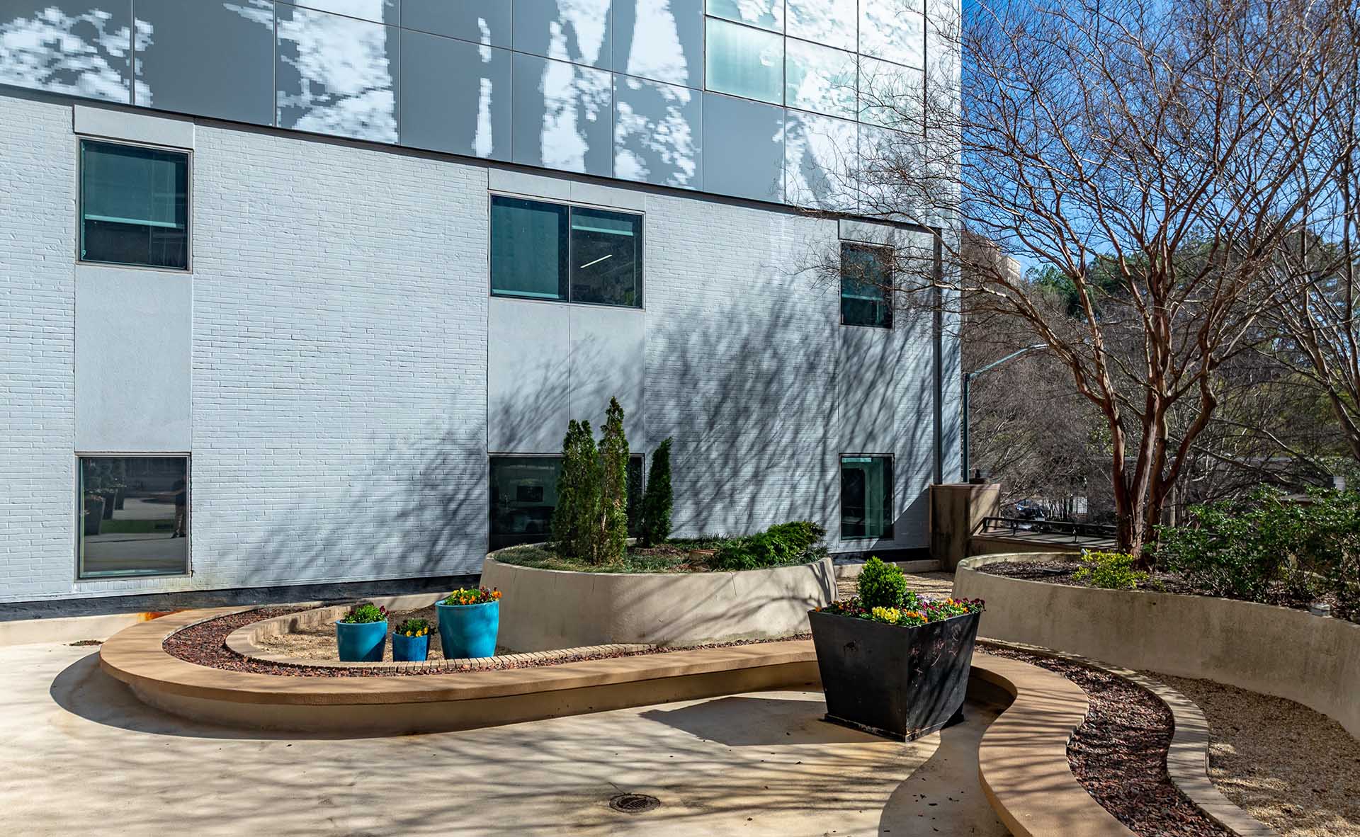 Arts Center Tower Apartments Image 27