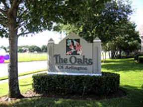 Oaks Of Arlington Image 2